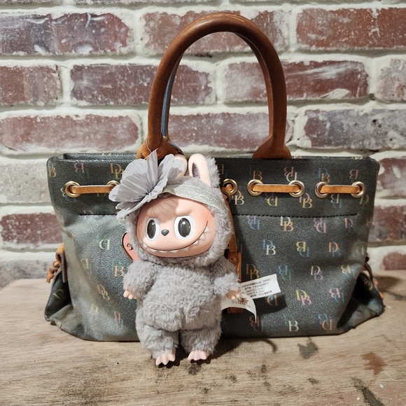 Labubu Gray Floral Headband - Picture 2 of 6